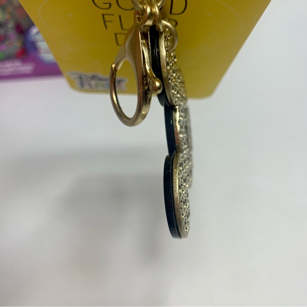 NWT. Disney Flair Mickey Mouse Keychain or bag charm. - Picture 2 of 8